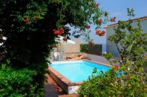 Villa Miramare, piscina e parcheggio a Conca dei Marini